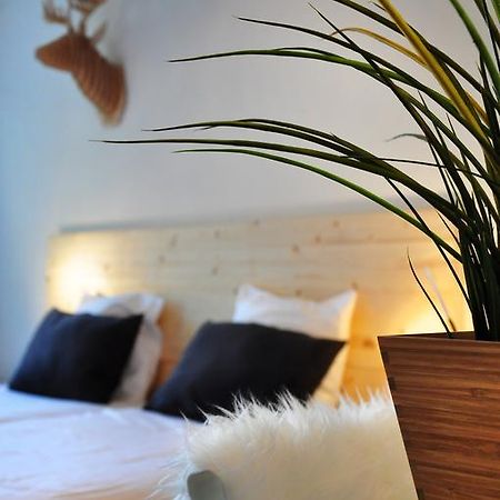 Hotel Beez Maastricht Bagian luar foto