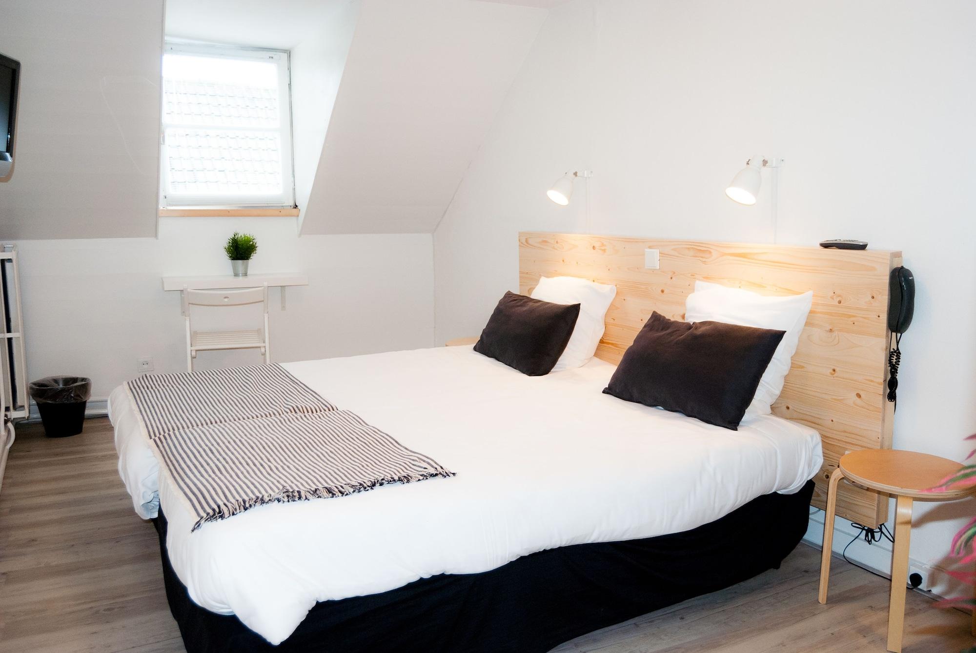 Hotel Beez Maastricht Bagian luar foto