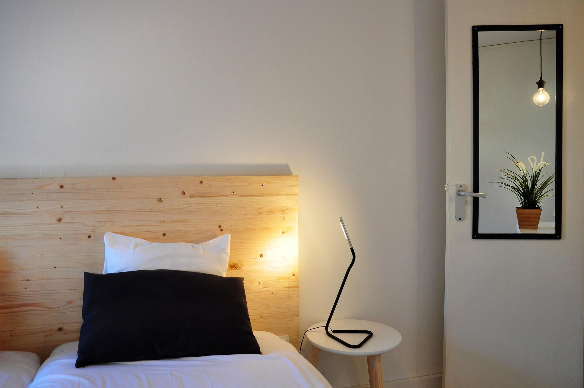 Hotel Beez Maastricht Bagian luar foto