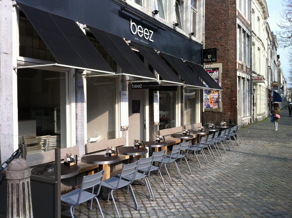 Hotel Beez Maastricht Bagian luar foto