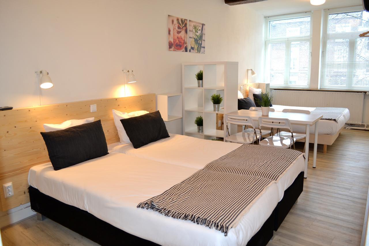 Hotel Beez Maastricht Bagian luar foto
