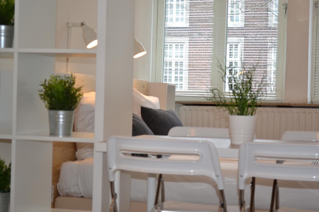 Hotel Beez Maastricht Bagian luar foto