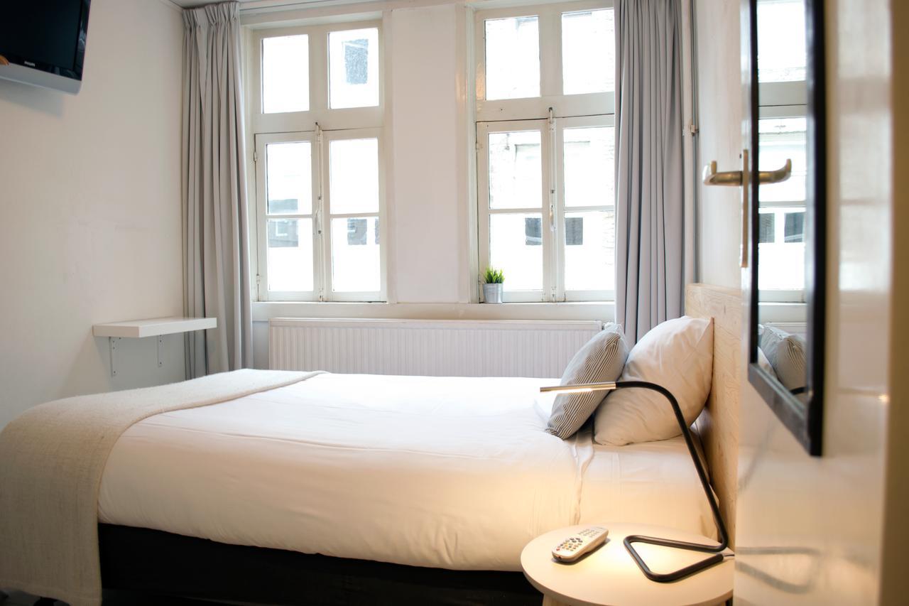 Hotel Beez Maastricht Bagian luar foto