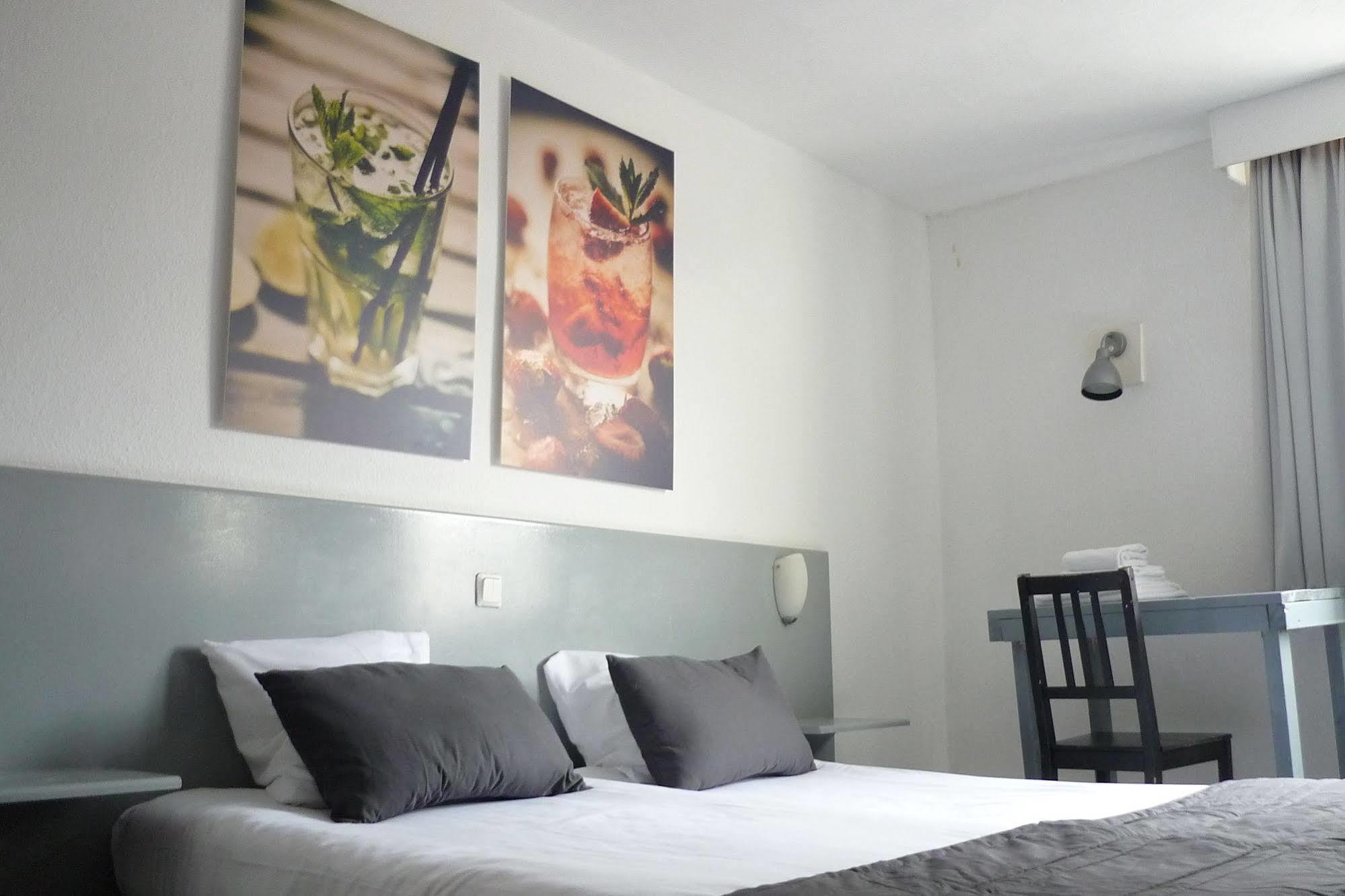 Hotel Beez Maastricht Bagian luar foto
